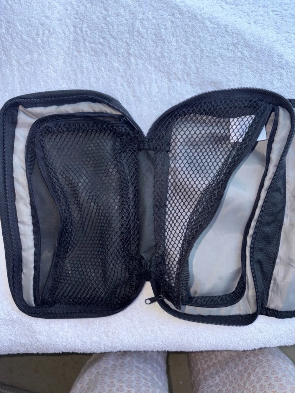 Adidas Hanging Travel Organizer – One Size VINTAGE \ RETIRED